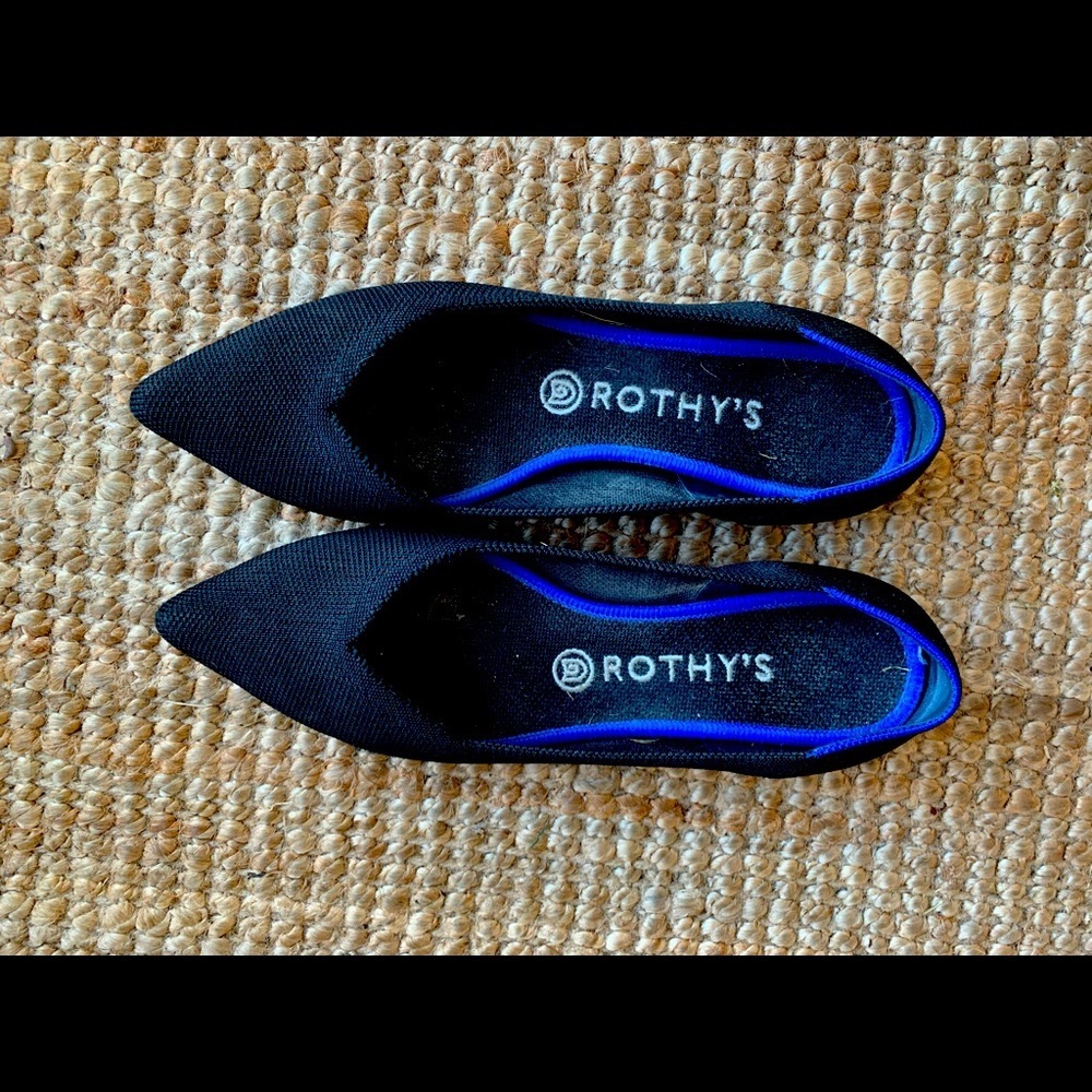 Rothys, Pointed Black Flats (9)